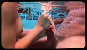 Wet & Wild Pool Sex: Clara Trinity’s Underwater Adventure