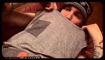 Skater Blinx Takes a Hot Load in This Steamy Scene