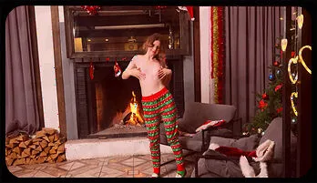 Blair Venimore Masturbates with Christmas Decorations