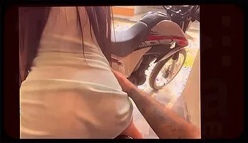 Sultry Colombian Encounter: Outdoor Public Sex