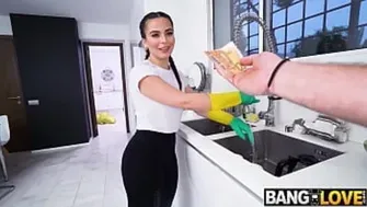 Seductive Maid Ariana Van X's Intense HD Encounter