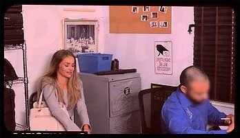 Scarlett Fall Deepthroats Derricka Ferrari in Sizzling Office Encounter