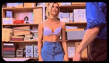 Emma Hix Unleashes Her Wild Side with a Handsome Cop