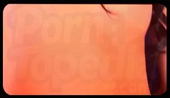 Sensational Solo Brunette Fingering Her Sweet Spot