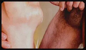 Ruru Kashiwagi gives an asian blow job for group bukkake