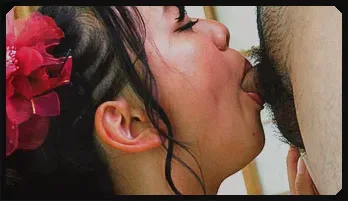 Babe in kimono gives insane Japan blow job 