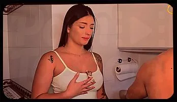 Seductive Roommate Temptation: Hot Action with Salome Gil