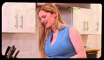 Bunny Colby & Dee Williams: Dominatrix Delivers Hardcore BDSM Licking