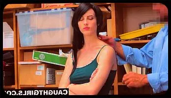 Alex Harper's Office Seduction: Big Tits, Blowjob & Cumshot