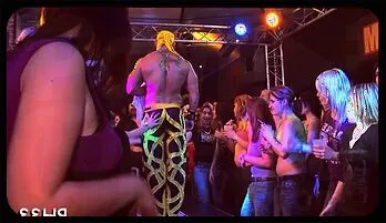 Wild Party Strip Dance Turns Wet: Hot Amateur Orgy Action