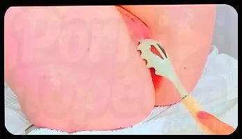 Sensual Chef's Compliment: Petite Teen's Debut