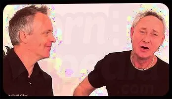 Sofa Seduction: Ebony Babe and Friend's Steamy Adventure