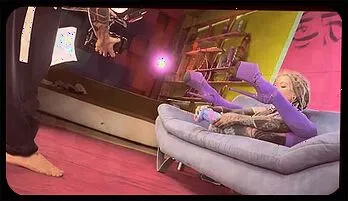 Tattooed Skinny Beauty Anuskatzz’s Intense Anal Play BTS