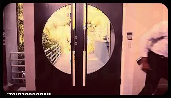 Piper Perri & Jessa Rhodes: Sultry Lesbian Encounter in HD