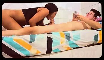 Sultry Latina Visitor Shows Off Big Ass and Skills in NYC