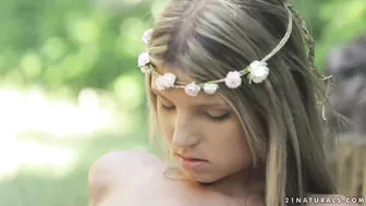 Gina Gerson's Outdoor Adventure - Blonde Teen Blowjob and Facial in Nature