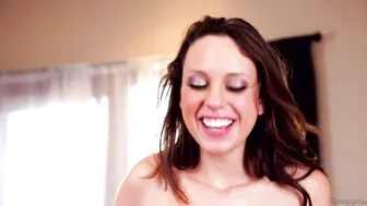 Steamy Lesbian Encounter Between Jade Nile and Step-Mom Jaclyn Taylor - A Forbidden Family Affair